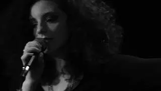 Chevonne and the fuzz, Live