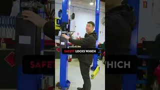 How Mechanics Safely Lift Cars Weighing Two Tonnes