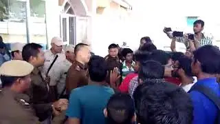 Police Lathi charge on students at NIT Manipur(1)