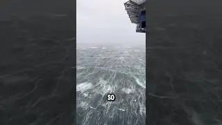 Do ROGUE WAVE Crashes Sink Aircraft Carriers? 🤔