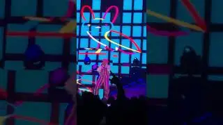 Bad Bunny Feat Drake Live - Mia Greensboro Nc 2018