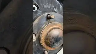 Замена штатных тормозных  дисков на диски DBA Toyota Land Cruiser 200. Тюнинг 444.
