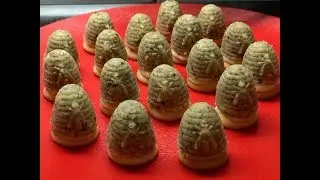 Beehive Cookie Molds - Czech Cookbook