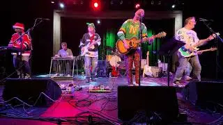 The Zambonis w/Ryan Miller of Guster, &ldquo;Can&rsquo;t Hardly Wait,&rdquo; FTC Warehouse, Fairfield, CT, 12/28/25