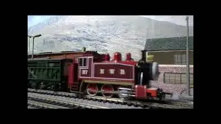 Bachmann Rosie In Her Red Livery