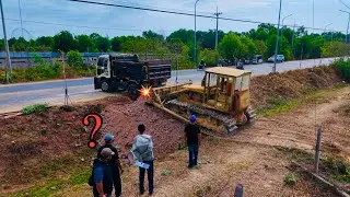 Processing Massive Landfill Transformation! Dump Truck 25Ton Pours, Bulldozer KUMATZU D50P Pushes!