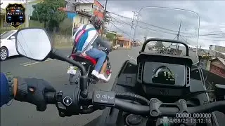 Motocicleta robada la conducía un extranjero!