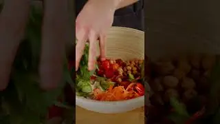 Salată cu năut și telemea