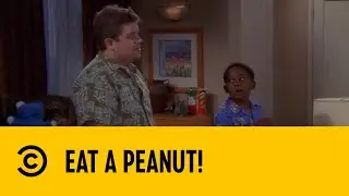 Eat A Peanut! | The King Of Queens | Comedy Central Africa