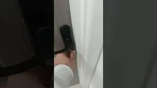 33 Whitchurch  Road, Cardiff, CF14 3JN - how to open front door