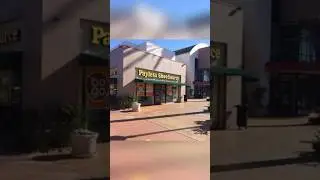 You&rsquo;re Back Shopping at Payless as a Kid😢