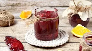 Cranberry and orange preserves