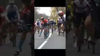 Cyclist Causes Accident During Race with Reckless Overtaking