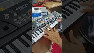 Music keyboard toys under 1000/-