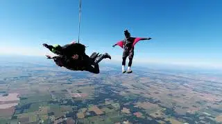 Happy Holidays from Skydive Indianapolis