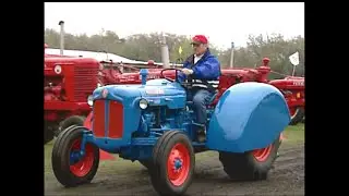 1961 Farm Tractor Built in England! Bernie Scott of Florida Shares The Story of His Fordson Dexta!