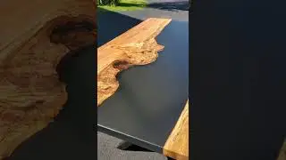 Semi-transparent epoxy resin table by Cass from @stonemillandco #epoxytable #rivertable #epoxypour