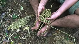 Primitive Technology: Make sandals from forest wire