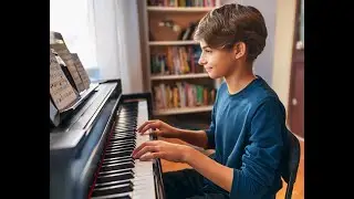 Piano Bootcamp 4 curved fingers