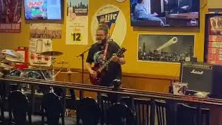 Nawaf - Here With Me (live)