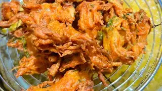 Crispy Onions Pakode and Soft Dahi bade | Iftar Special recipes