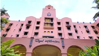 【4K】𝐖𝐀𝐋𝐊 🇺🇸 The Royal Hawaiian Resort in Waikiki, Hawaii 🏖️🌺🌞