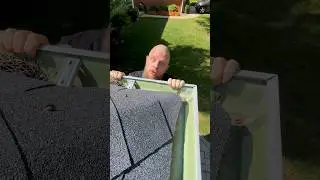 How to Clean Your Gutters in a Jiffy!