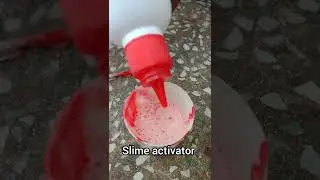 making Slime with snow spray #short #shorts