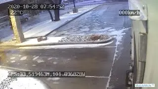 Police video, armored car robbery