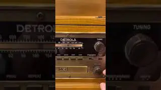 Detrola KM837