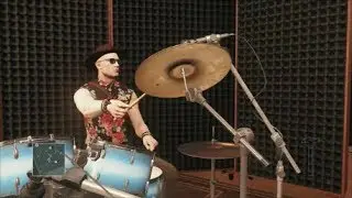 Hitman 2016 Agent 47 Plays the Drums (Man Machine Challenge)