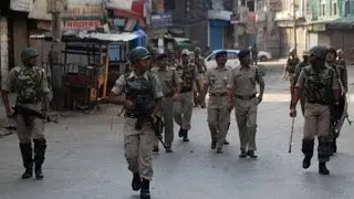 Curfew Continues In Kashmir