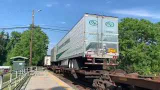 CSX Q032-18 with 3024 Leading