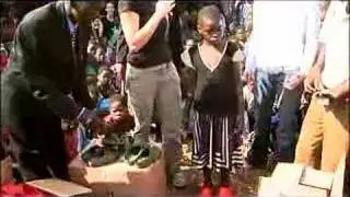 Soles United-Wear them...Share them...Crocs