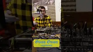 GLASS ONION: recensione (pt. 1) #shorts #radio #radiotalpa #2023 #cattolica #recensione #glassonion