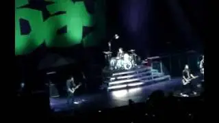 Tre Cool Song - Greenday 2009 Auckland, NZ