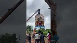 Ganesh Maharaj Lifting with huge Crane 🙏🙏🙏🙏🙏🙏🙏🙏🙏 #ganesh #hindugod #ganpati #ganpatibappa