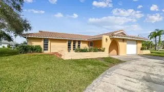 Home For Sale - Gulf Harbor Community, New Port Richey / Waterfront Property / $620,000