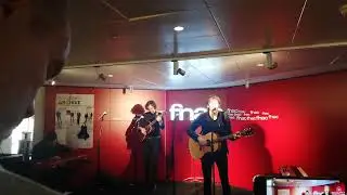 ARCHIVE Empty Bottle Paris Showcase FNAC des Ternes 15/05/19