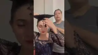 Simple hairdo wisudah