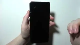 OnePlus 13 &mdash; как открыть слот для SIM-карты