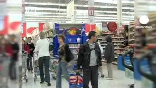 Carrefour cuts profit expectations again