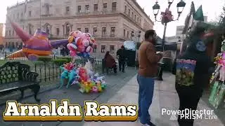 La plaza de armas un 31 de diciembre. En Saltillo coahuila México. Denis Arnaldo Ramos 