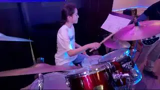 Liv Thai & Carter Morris performing &rdquo;Boulevard Of Broken Dreams