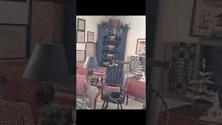 Colonial-Primitive Living Room Decor Inspiration