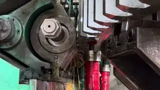 DRI 350 TPD Kiln Girth Gear tooth cutting in work shop