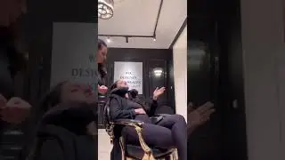 Ultimate Reclining Barber Chair &ndash; Maximum Comfort, Maximum Style!