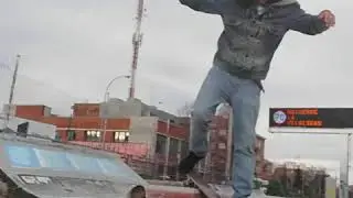 RAMIRO skating at Escombro DIY Madrid