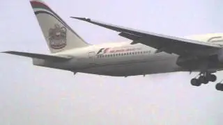 Etihad 777 landing Chicago O'Hare
