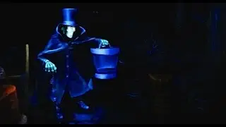 [HD] Hatbox Ghost - Haunted Mansion Full Ride (First Rider) : Disneyland, CA